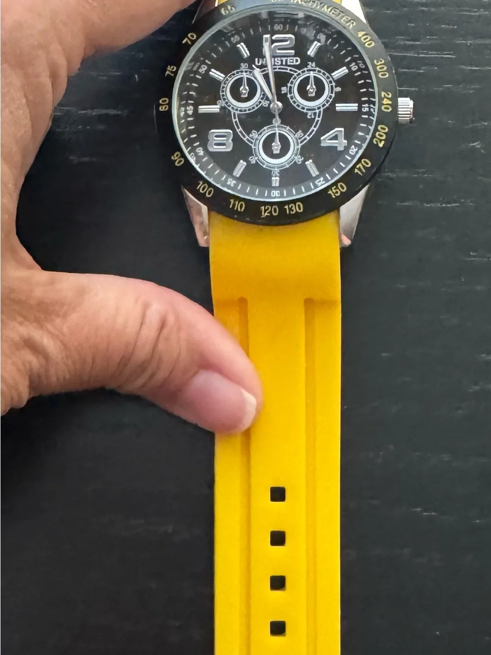 UNISTED Men's Yellow Band Chronographic Watch